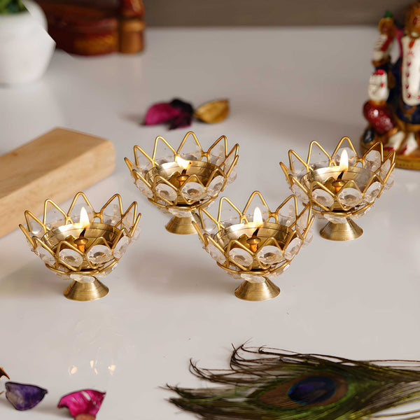 Lotus Glow – Set of 4 Crystal Lotus-Shaped Tea Light Holders