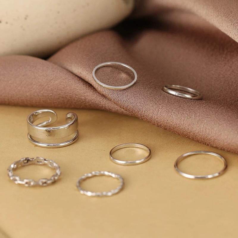 Silver Plated Trending Ring Set for Women - Stylish Casual Accessory (7 Pcs)