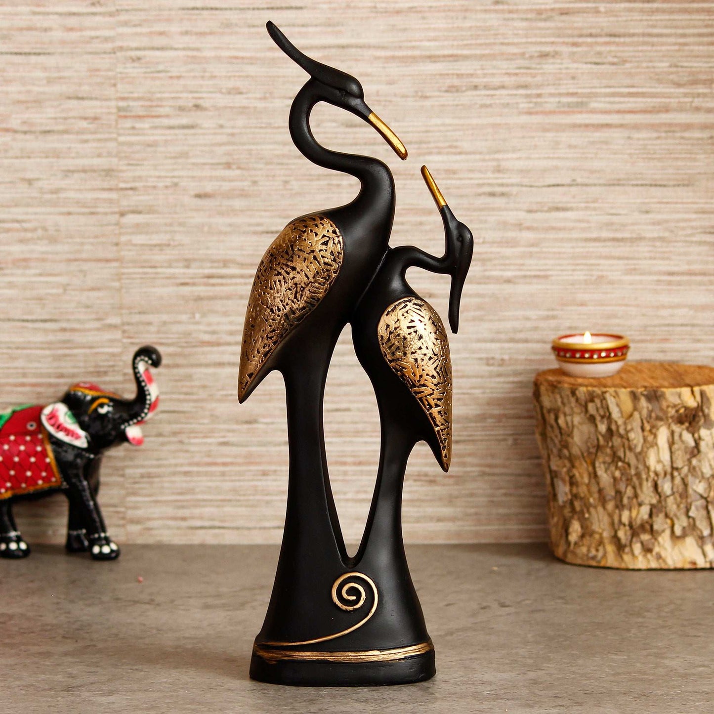 Eternal Love Black Swan Couple – Handcrafted Polyresin Decorative Showpiece
