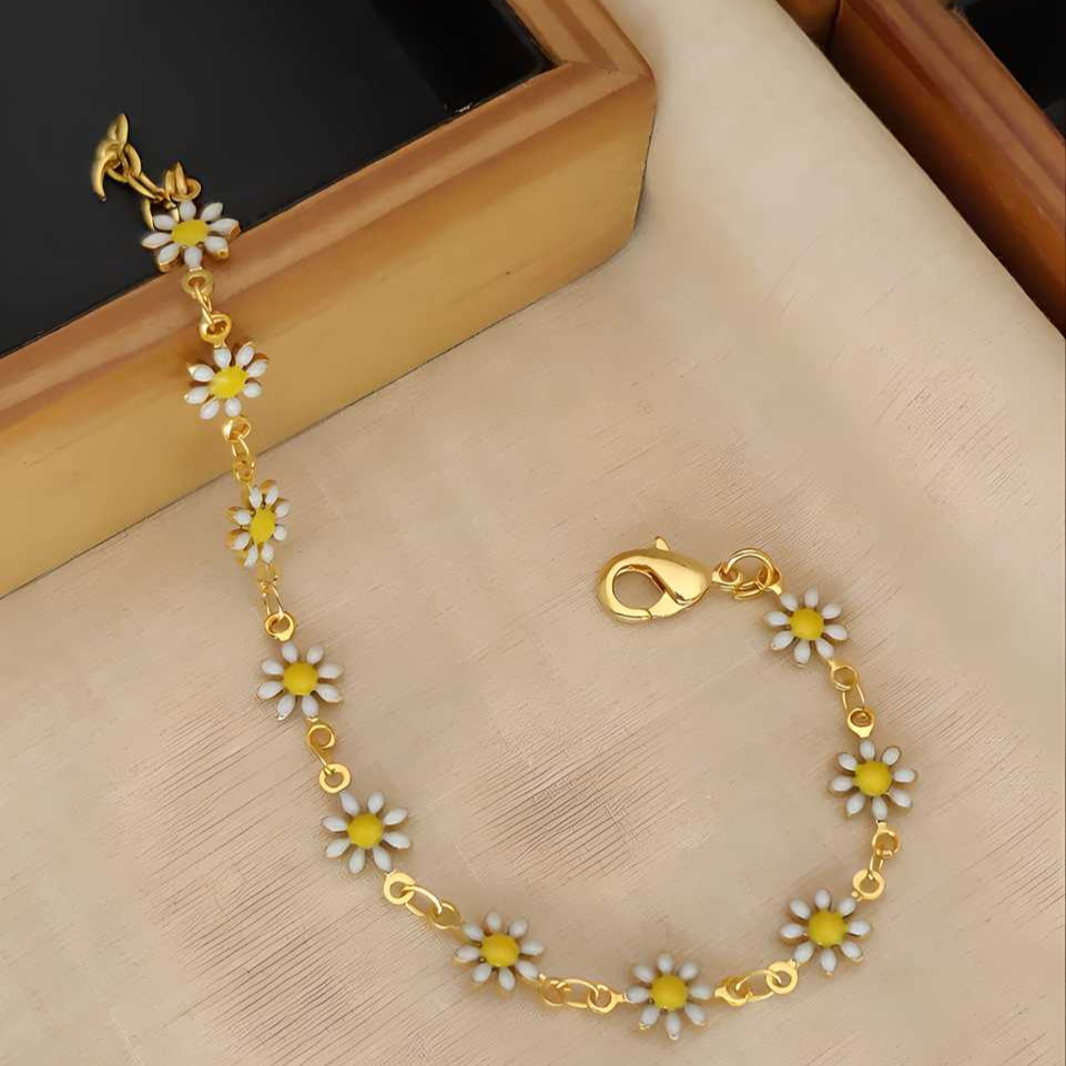 Elegant Women's Gold-Plated Bracelet