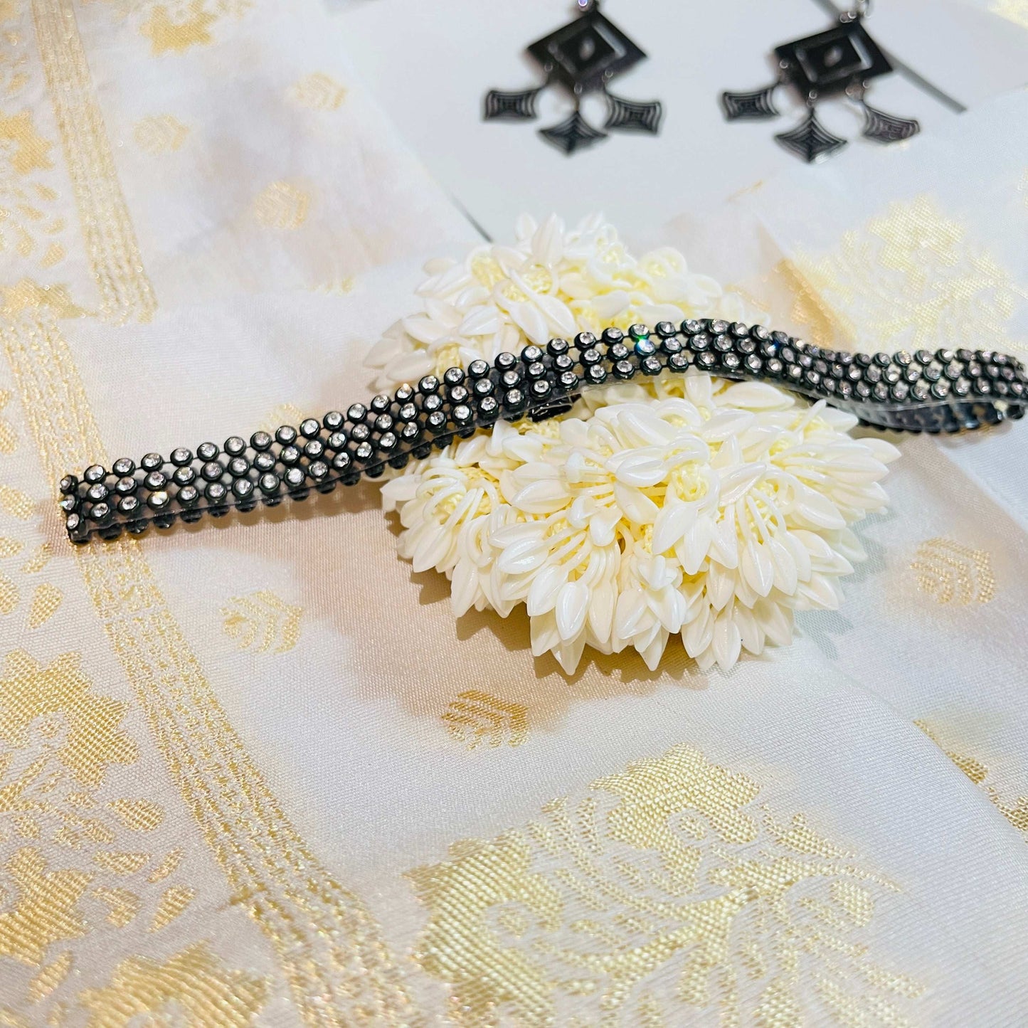 Bold Black Metal Jewellery Set