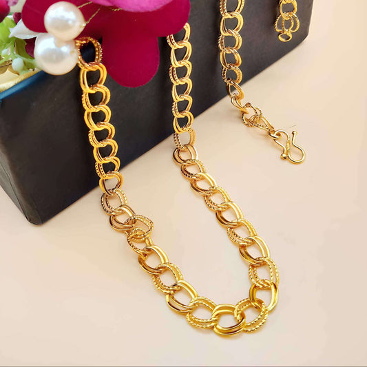 Elegant Gold Plated Chain for Men - Stylish Casual Wear
