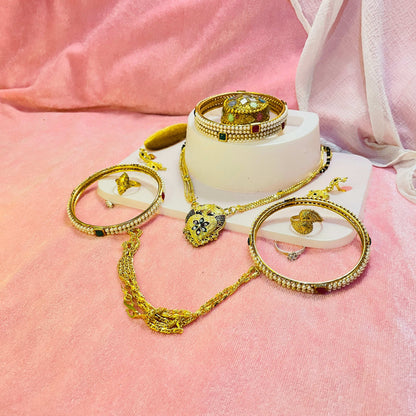 Golden Grace Edition - Elegant Ethnic Jewellery Set