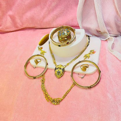 Golden Grace Edition - Elegant Ethnic Jewellery Set