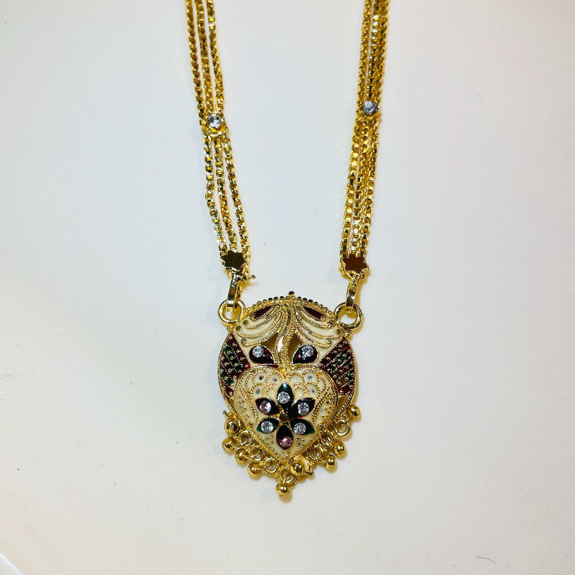 Golden Grace Edition - Elegant Ethnic Jewellery Set