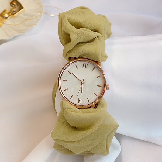 Square format watch image
